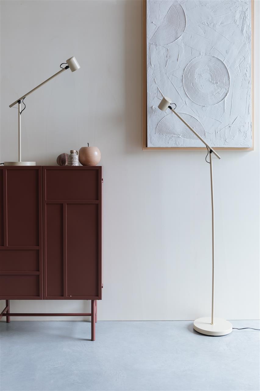 Vloerlamp Aero – van ijzer