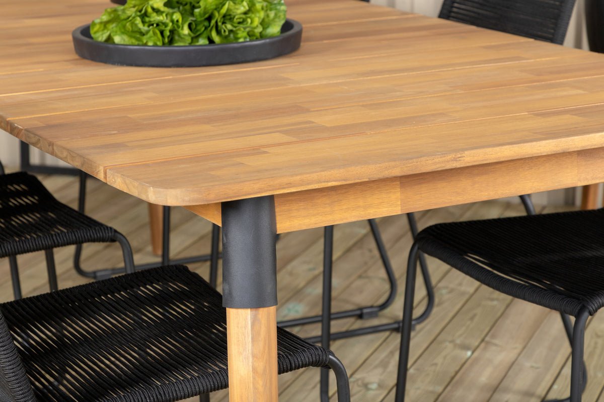 Gartentisch Ziwa - een rechthoekige eettafel van acaciahout