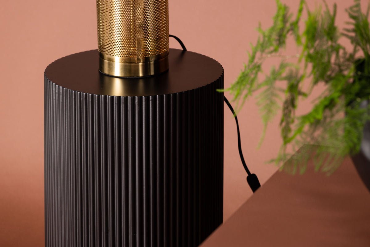 Bijzettafel Elvira – modern design in drie kleuren