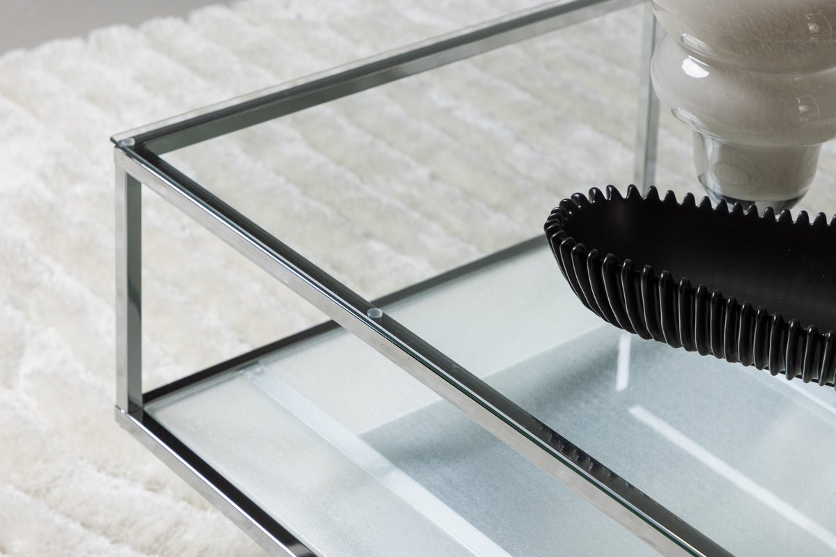 Salontafel Lanera - met glasoppervlakken en stalen corpus