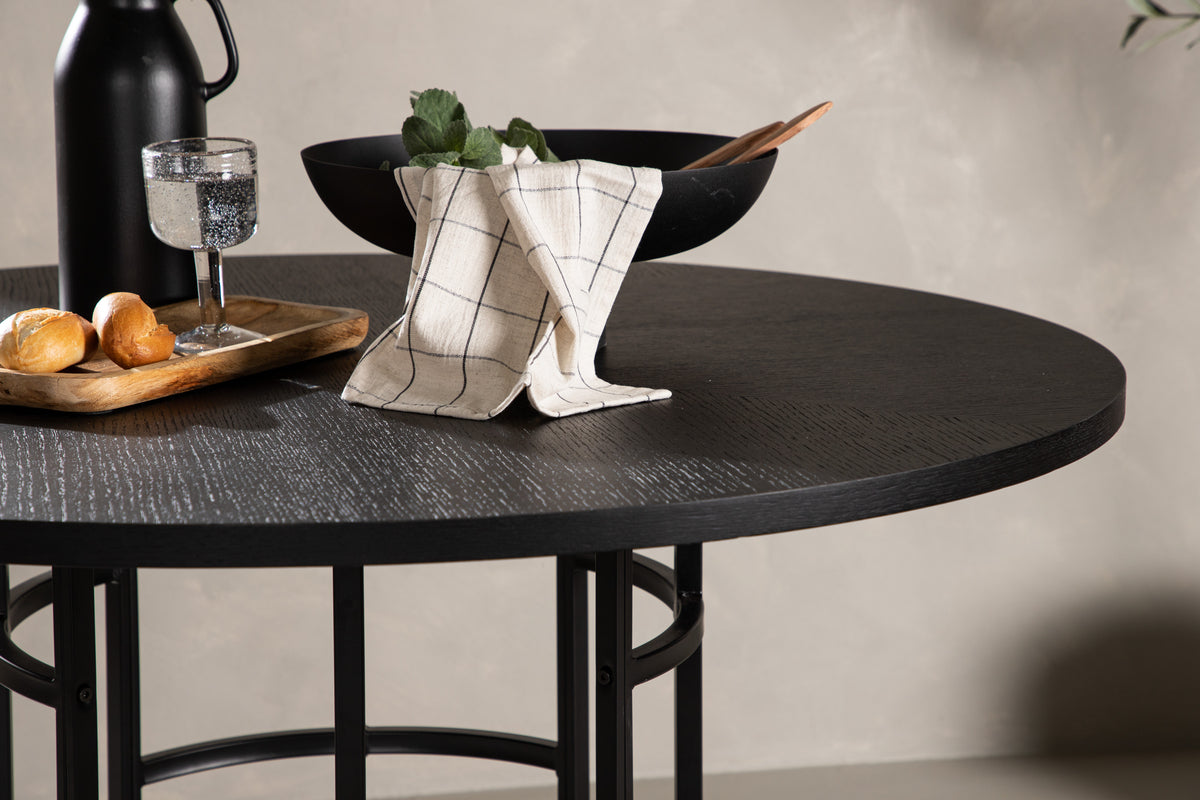 Eettafel Orana - in rond, Scandinavisch geïnspireerd design