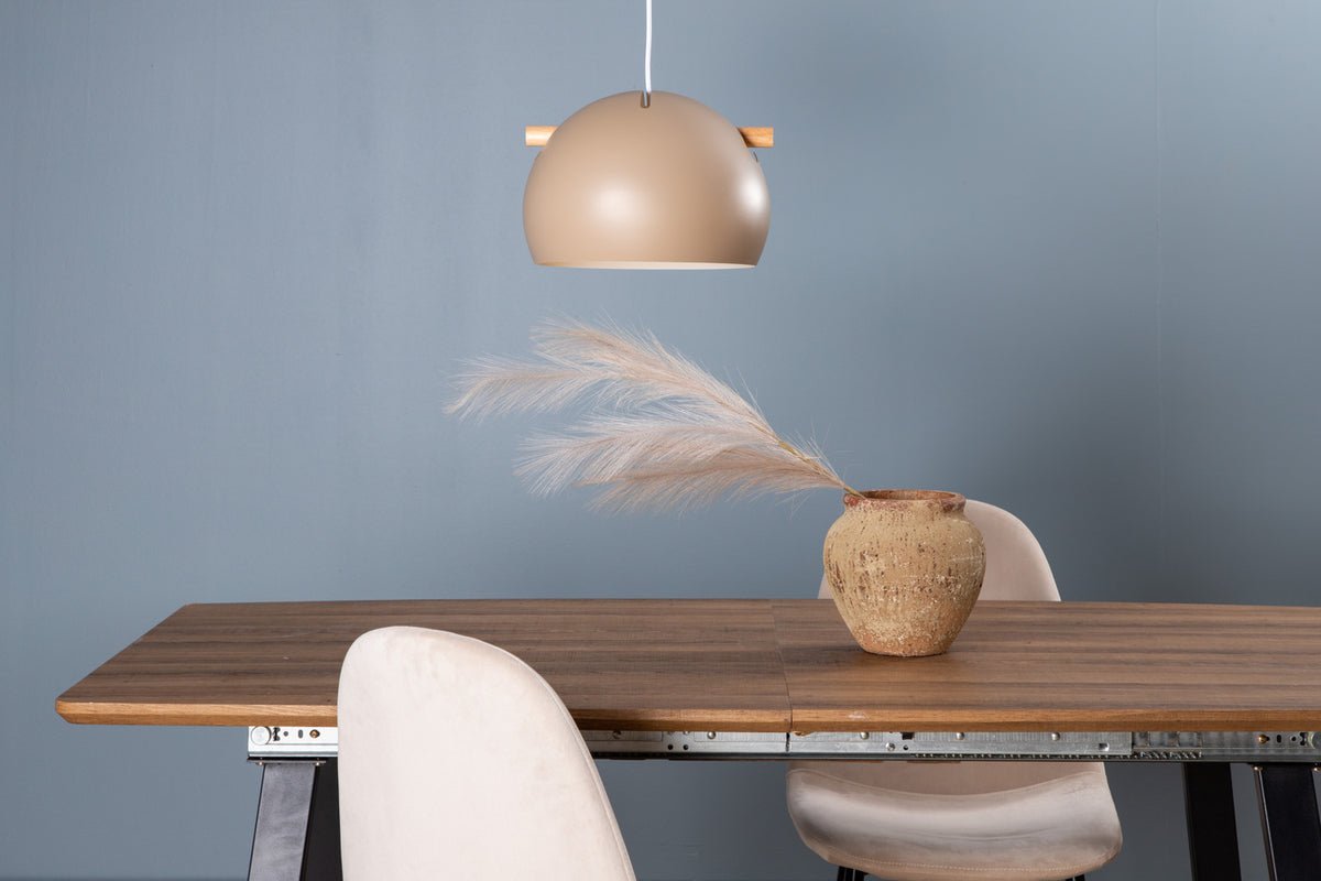 Hanglamp „Serengeti" – Warme beige tint met walnootdetails