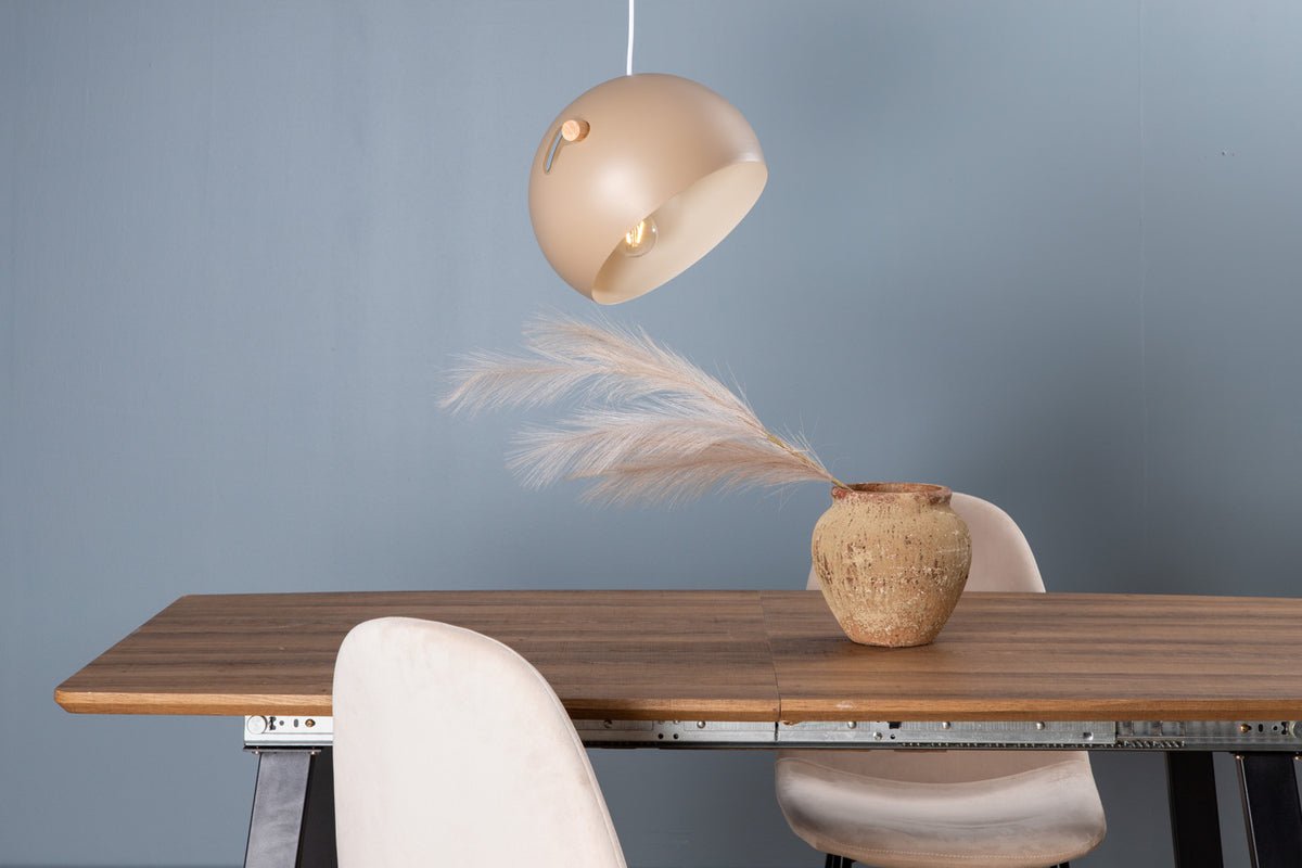 Hanglamp „Serengeti" – Warme beige tint met walnootdetails