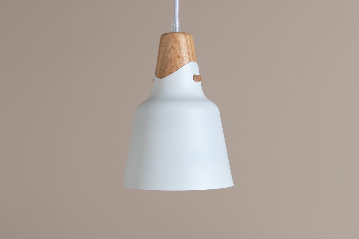 Hanglamp „Elegance" – Doordacht ontwerp met notenhouten afwerking