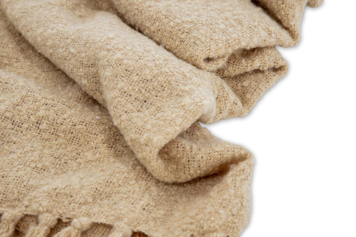 Tagesdecke „Stanley Zand“ – 170×130 cm met structuur & franjes