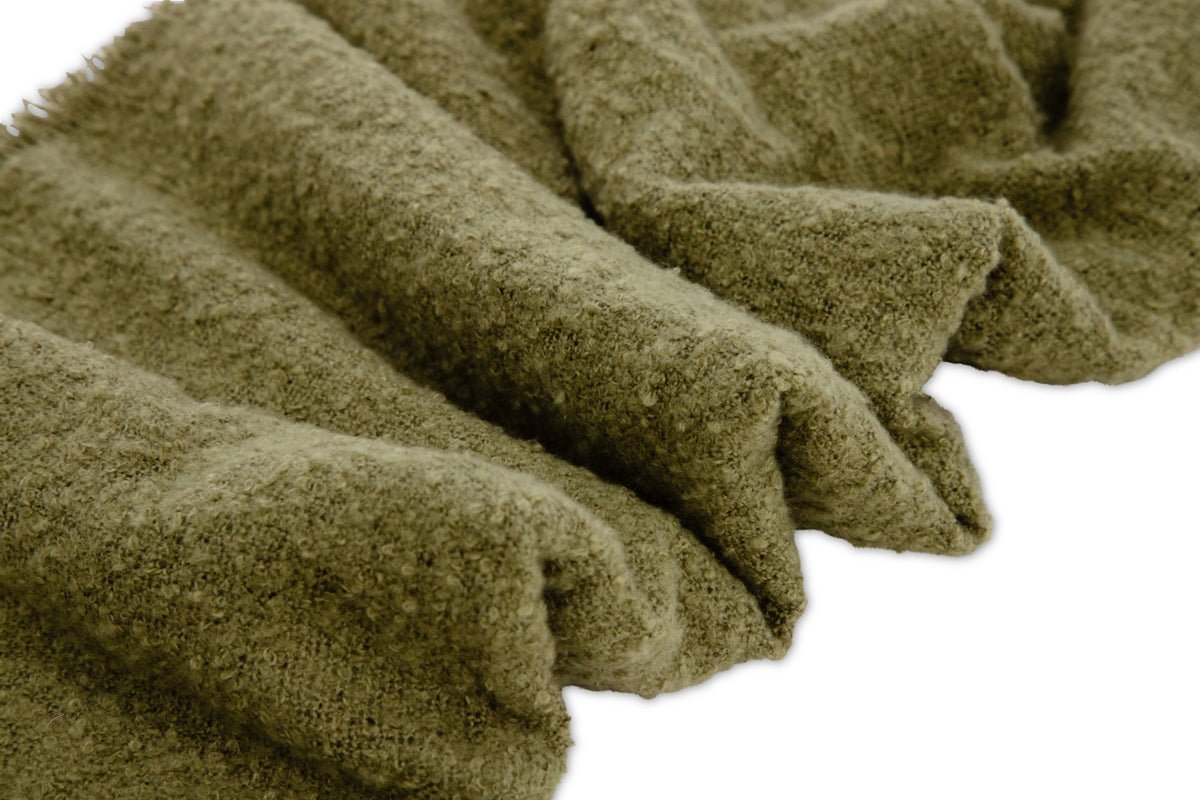 Tagesdecke Stanley Mosgroen – 170×130 cm met structuur & franjes