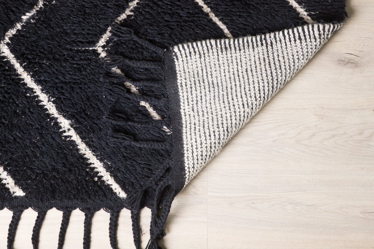 Vloerkleed Hanna – Hoogpolig met ruitpatroon van wol