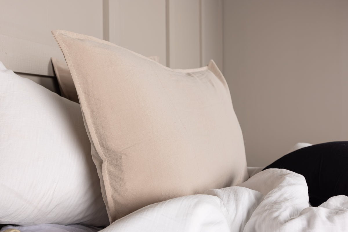 Kussenhoes Hygge - 50x90 cm in Bruin, Beige en Wit van 100% katoen