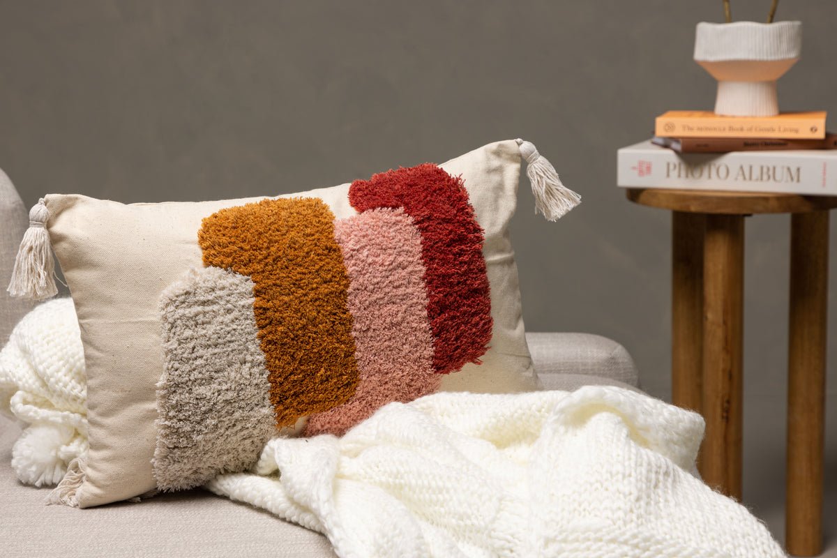 Kussenhoes Vibe - 50x30 cm in Wit met kleurrijk patroon