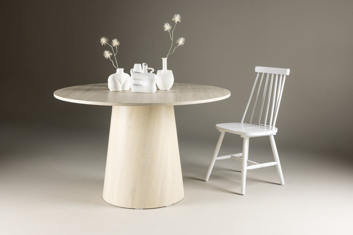 Eettafel Yarra - een ronde eettafel in Scandinavische stijl