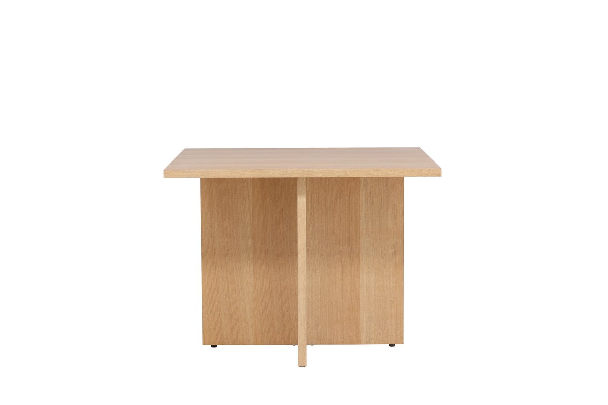 Eettafel Evania - verenigt klassieke charme met modern design