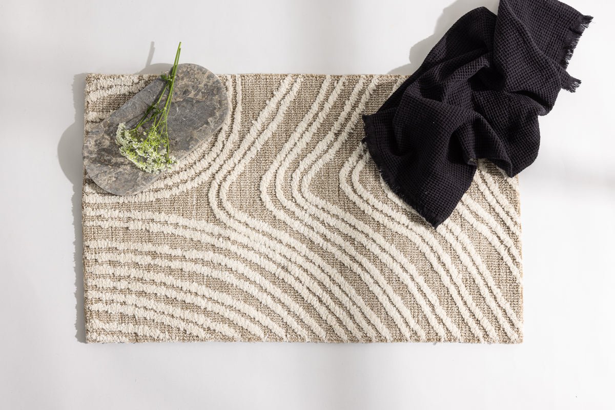 Badmat/kleed Ceningan - in natuurlijke kleuren met een goede textuur