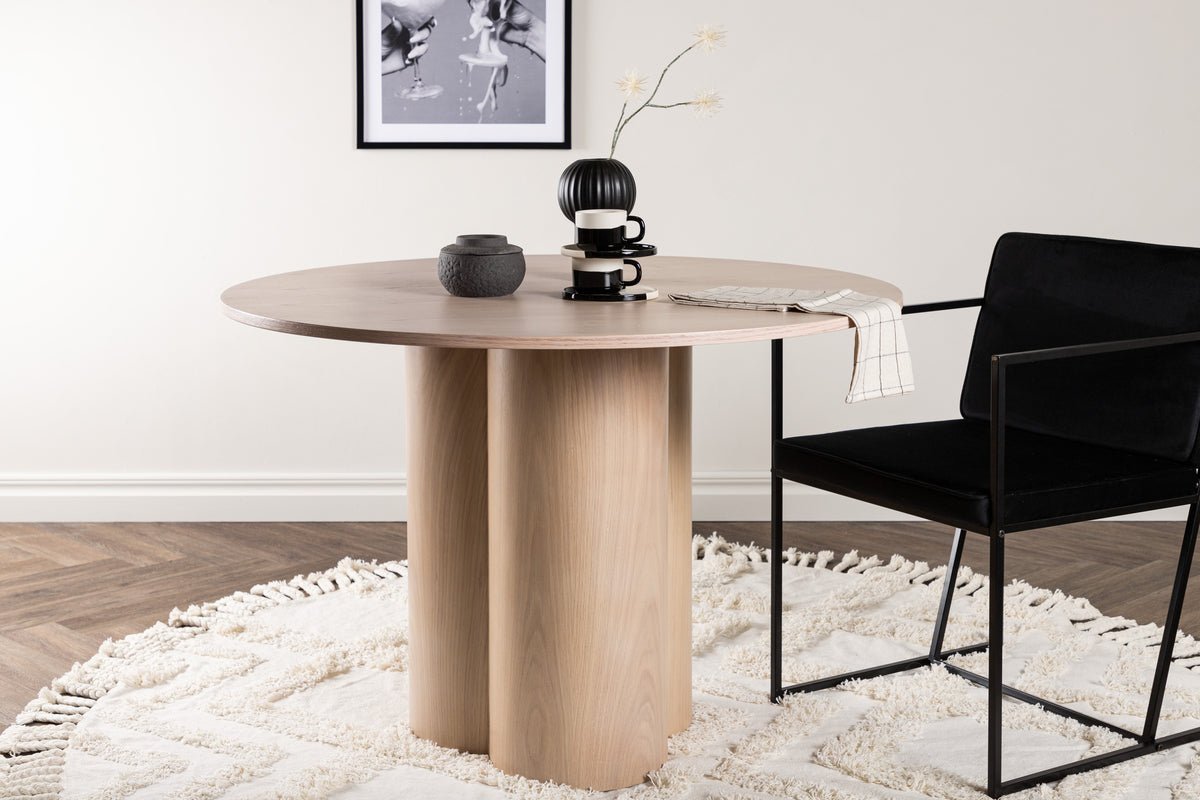 Eettafel Banksia - valt op door zijn Scandinavisch design en doordachte vormgeving