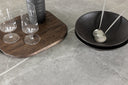 Eettafel Justin - ronde eettafel van essenhout in mokka met glazen blad