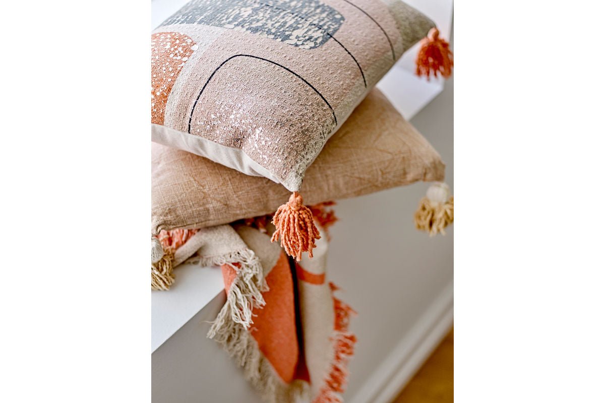 Sierkussen Girona – Printontwerp met kwastjes
