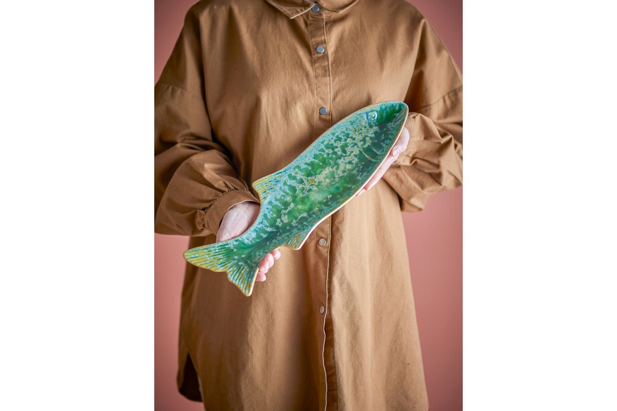 Serveerschaal Eirun - gemaakt van steengoed - visvorm