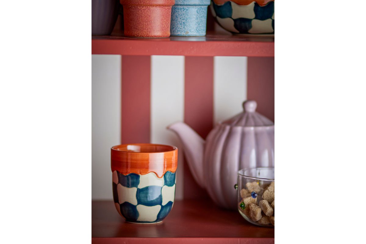 Tassenset „Karomaro“ – handgeschilderd steengoed (4-delig)