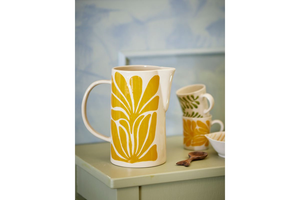 Krug Solis – met de hand beschilderd aardewerk in geel