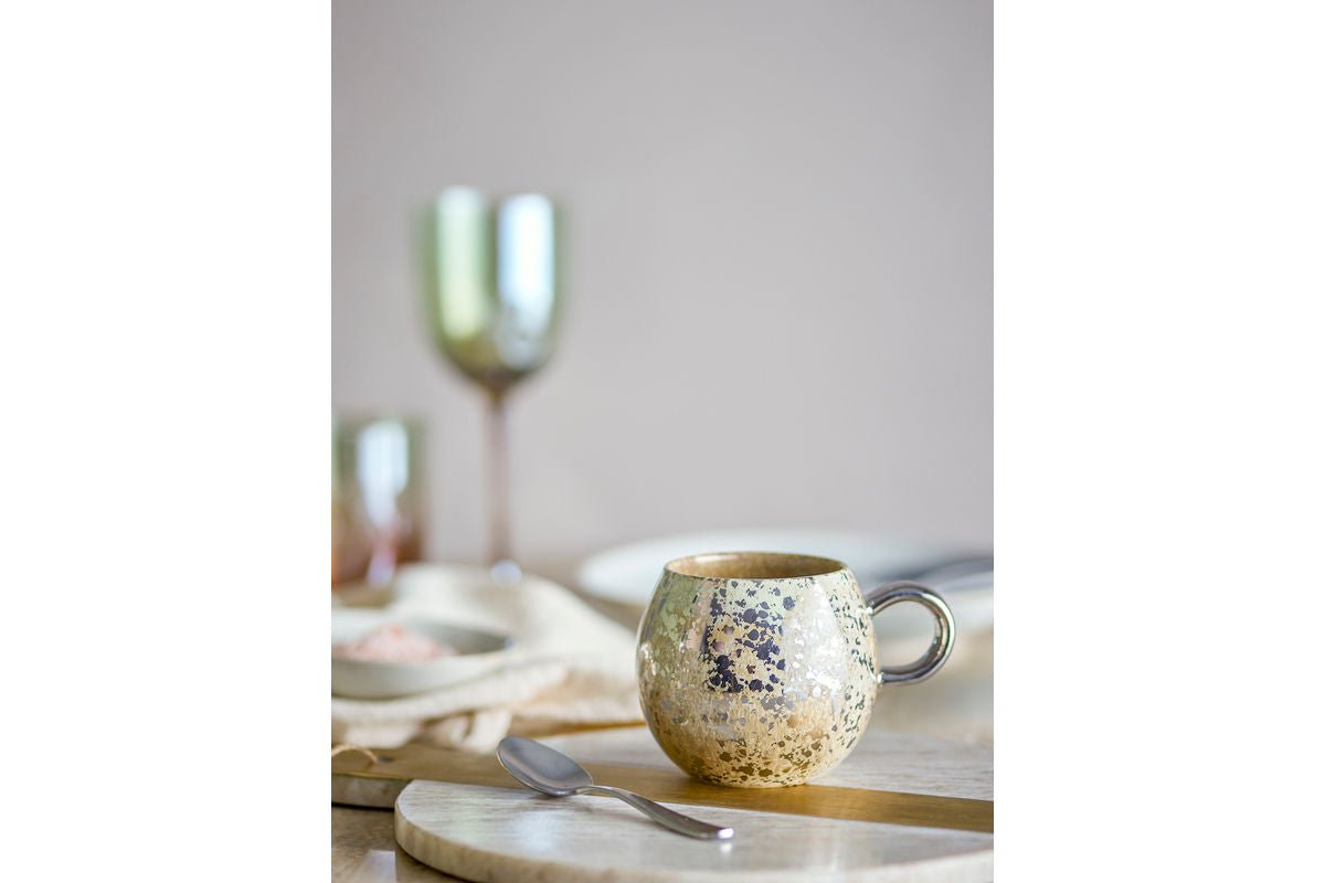 Becher Calix - gemaakt van steengoed