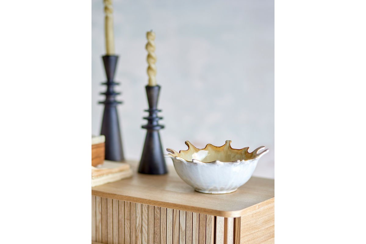 Schotel Mata – steengoed met reactieve glazuur