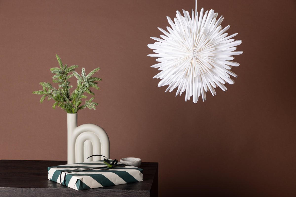 Kerstachtige plafondlamp Lyra - ⌀ 80 in 4 kleuren