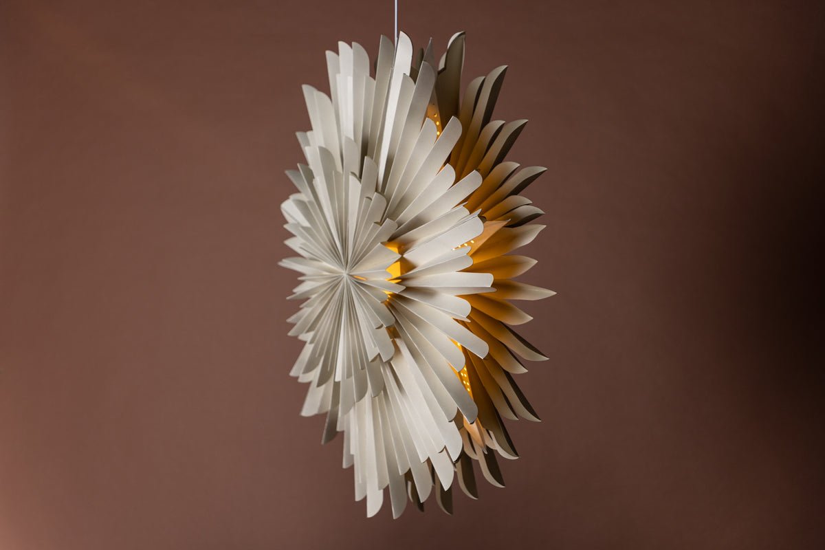 Kerstachtige plafondlamp Lyra - ⌀ 80 in 4 kleuren