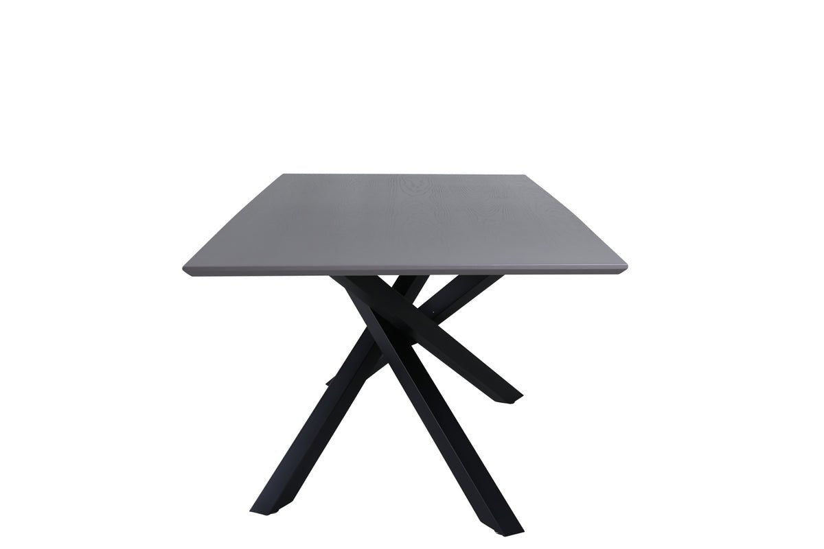 Eettafel Aoraki - met moderne elegantie en strakke lijnen
