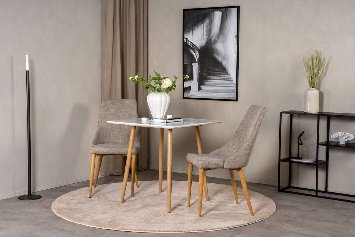 Eettafel Lima - verenigt Scandinavische eenvoud met moderne elegantie