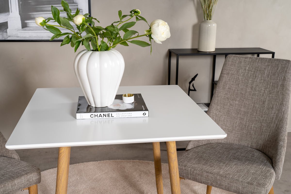 Eettafel Lima - verenigt Scandinavische eenvoud met moderne elegantie