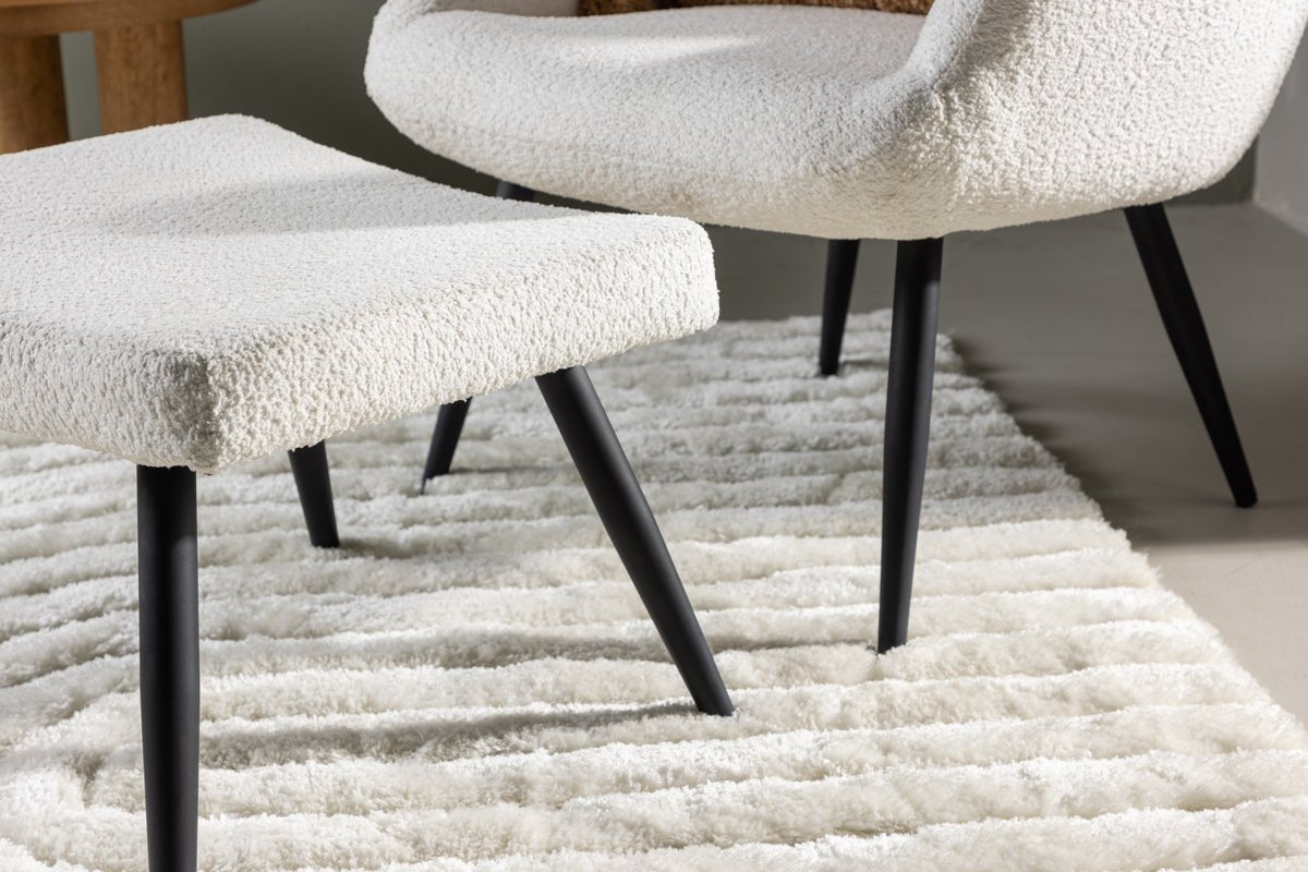 Fauteuil Verona - witte bouclé-stof & zwarte metalen poten