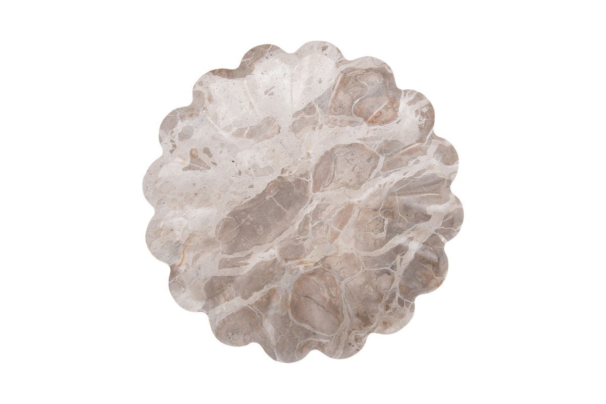 Schaal Averelle – vervaardigd uit marmer / Bloemvormig
