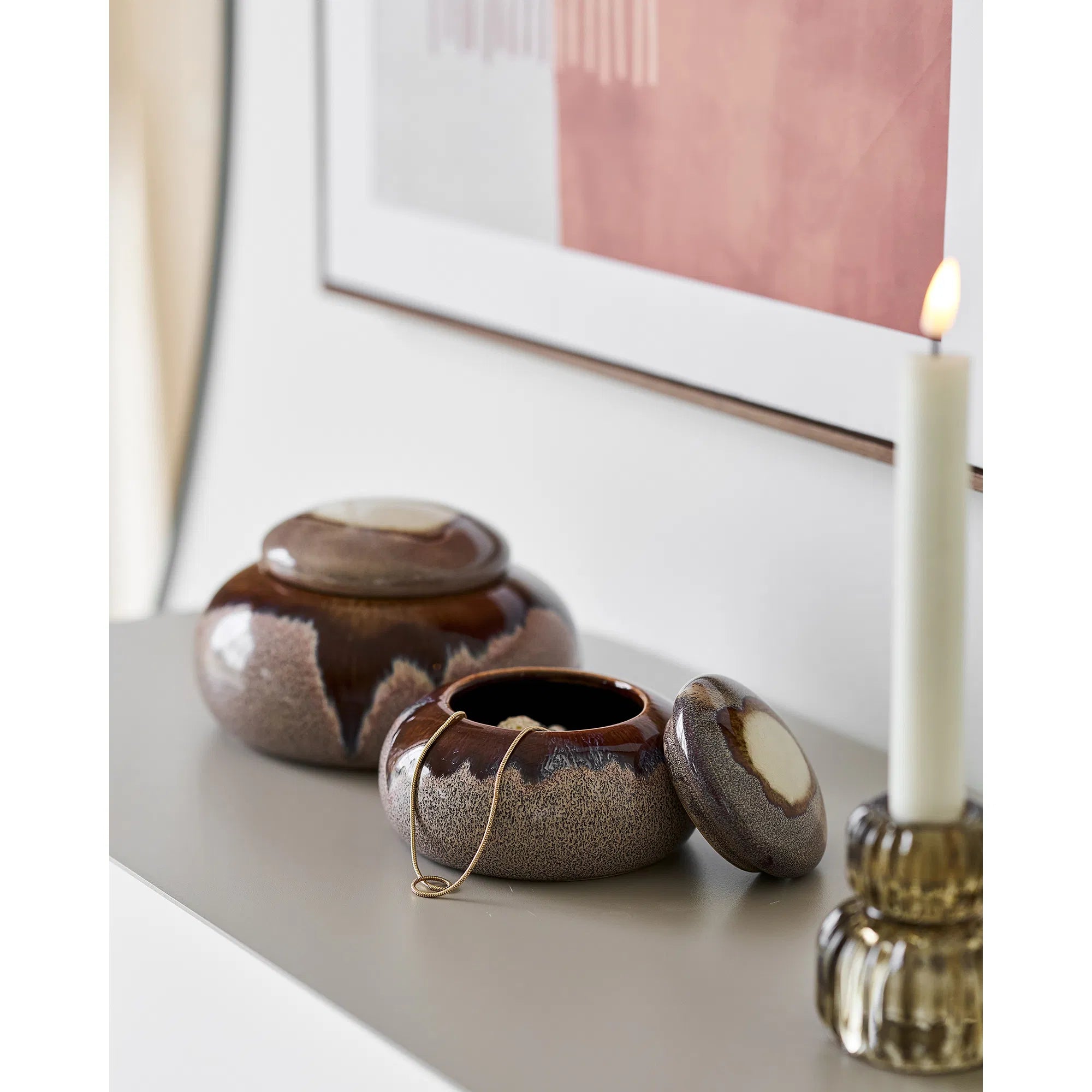 Staand rek Osmira – van Metaal in zandkleur