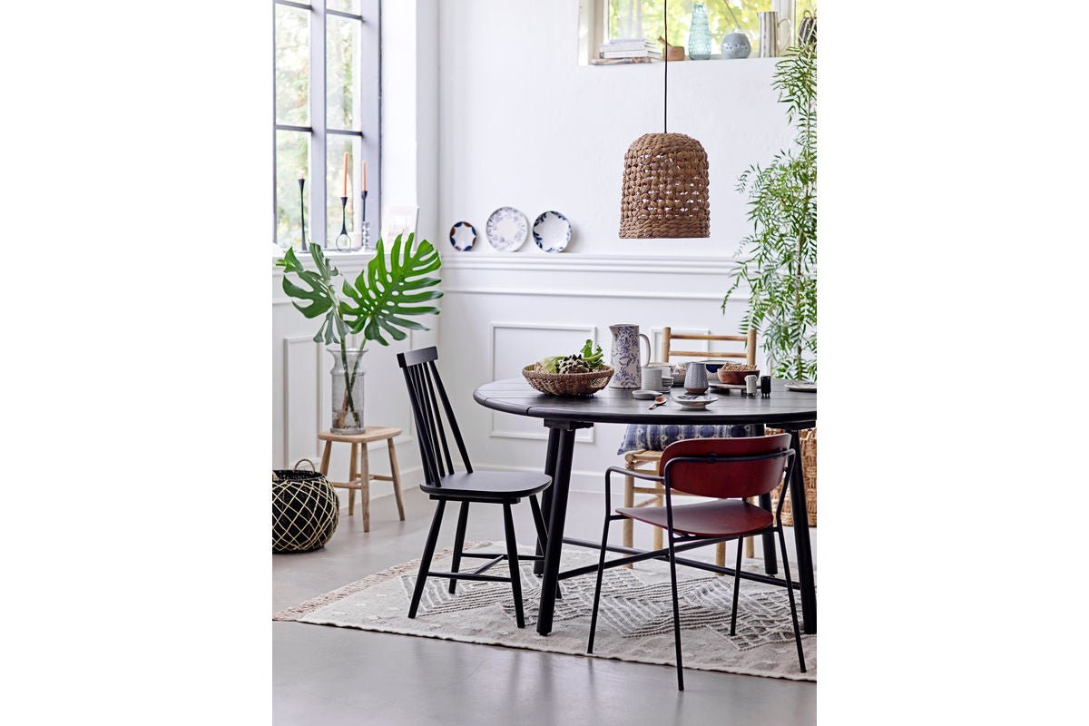 Krug Tiva – met de hand beschilderd aardewerk in verschillende kleuren