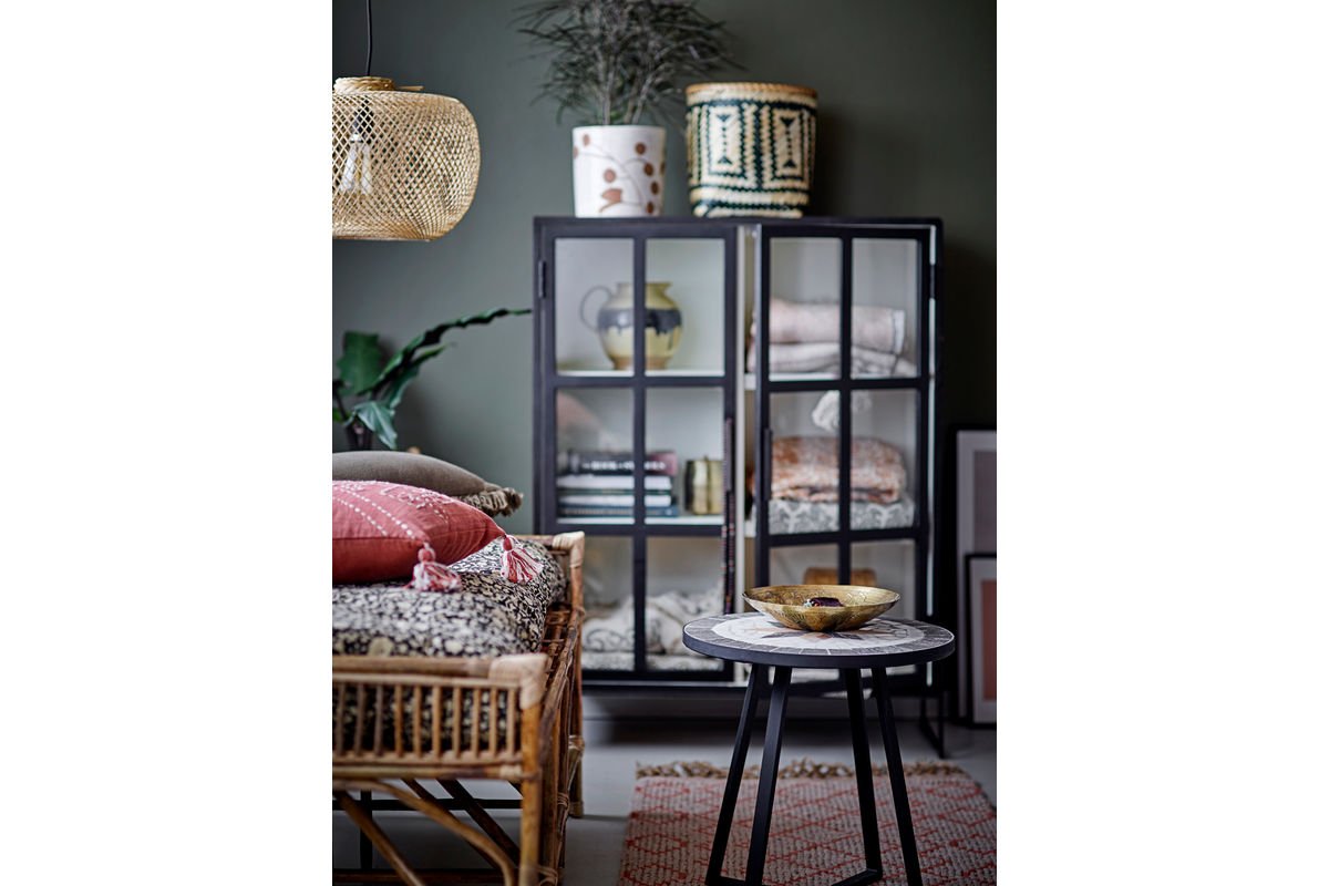 Decoratieve bloempot Ardea – Bloemrijk ontwerp in Wit