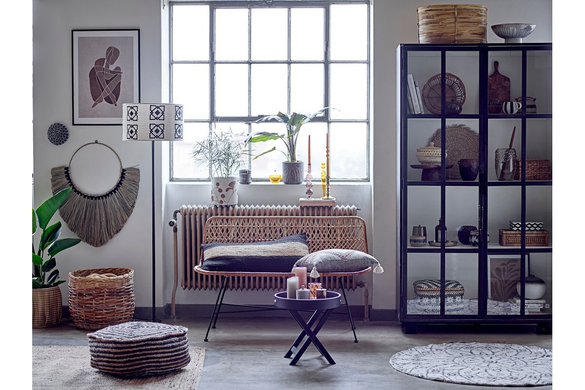 Decoratieve bloempot Ardea – Bloemrijk ontwerp in Wit