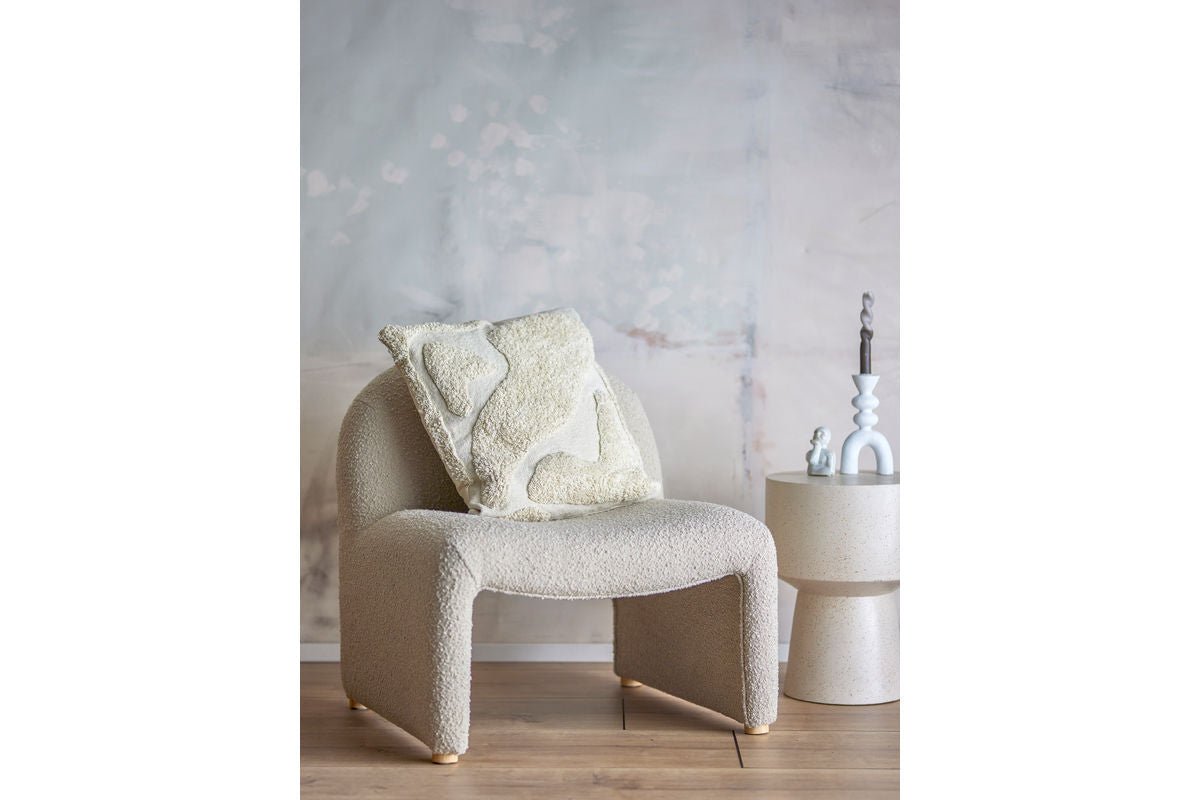 Sierkussen Alba – Getuft ontwerp in ton-sur-ton natuurtinten