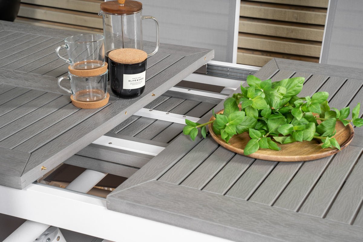 Tuin eettafel Ravello - Uitschuifbaar van 152 tot 210 cm met wit aluminium frame