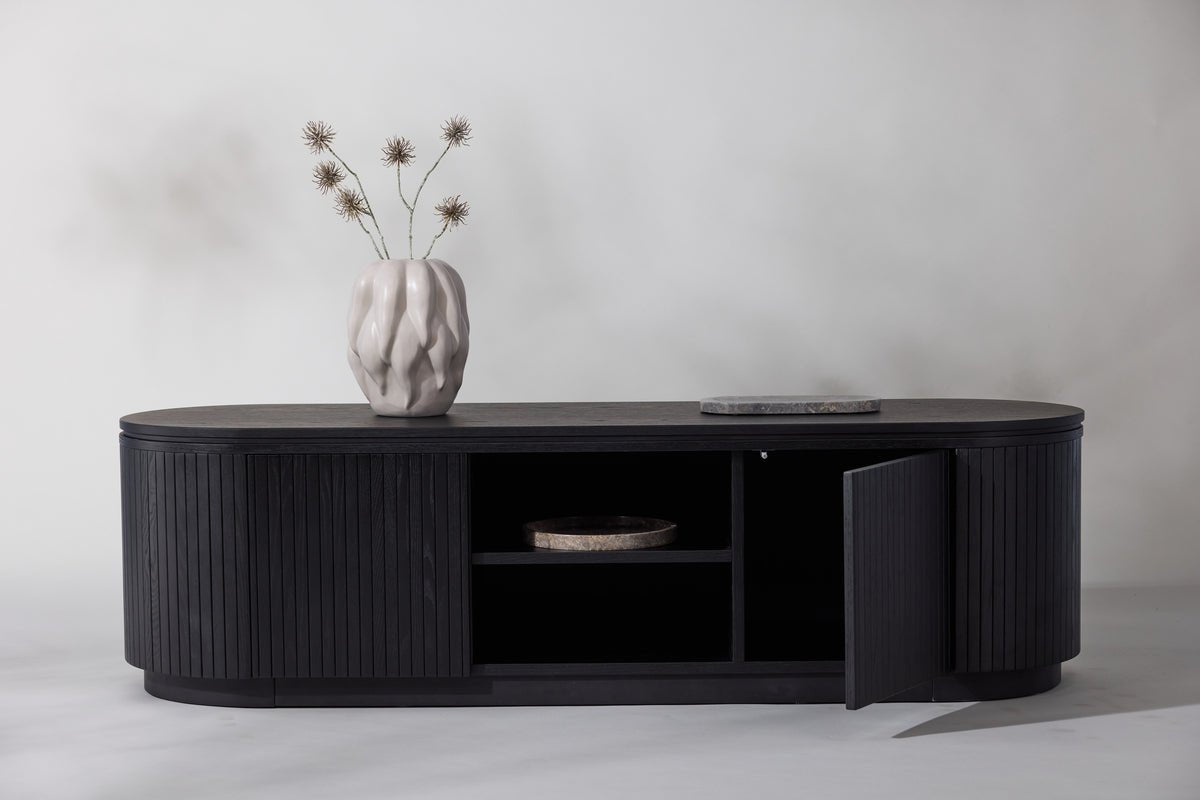 Designer TV-Lowboard Sundby – Zwart in Eikenlook met lamellenfront