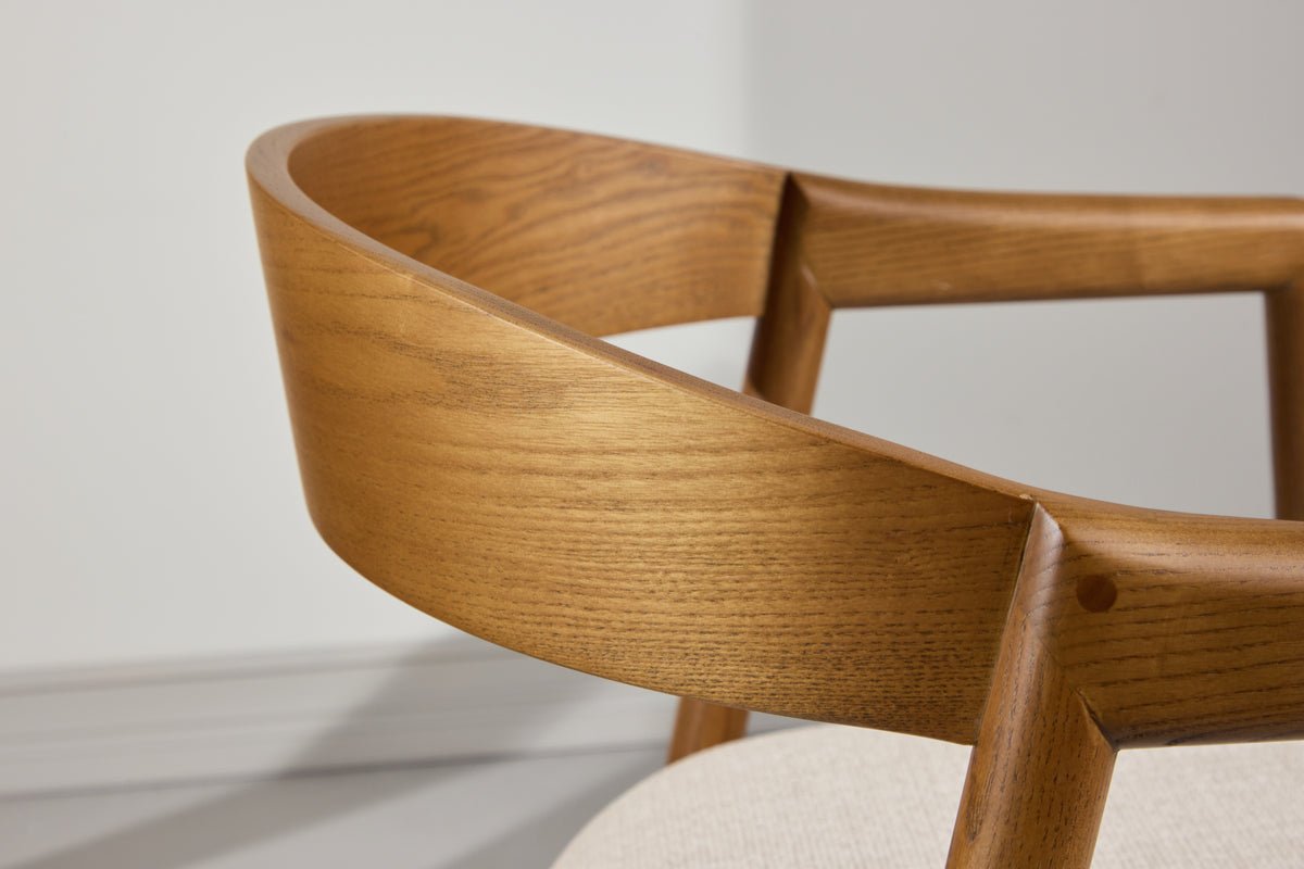 2-delige set - stoel Tavi met zachte, organische vormen