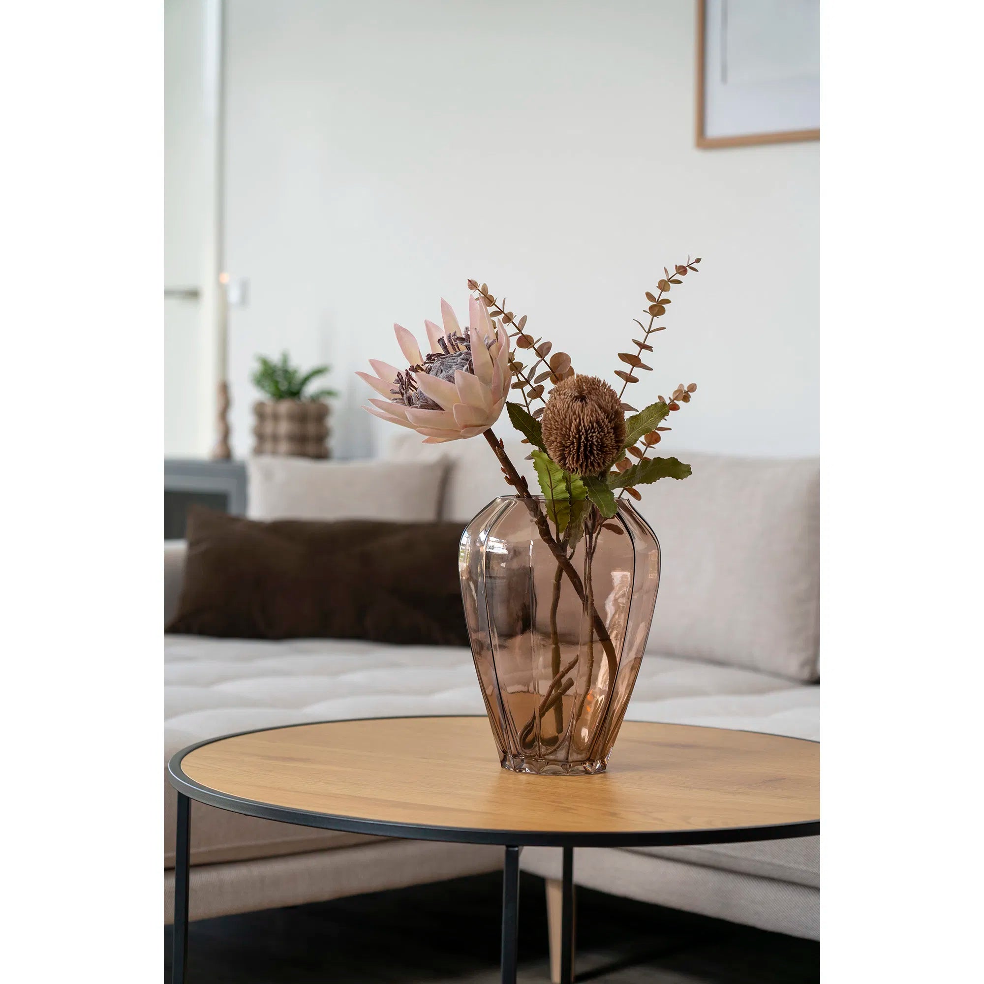 Vaas „Oliviera“ – rookbruin glas