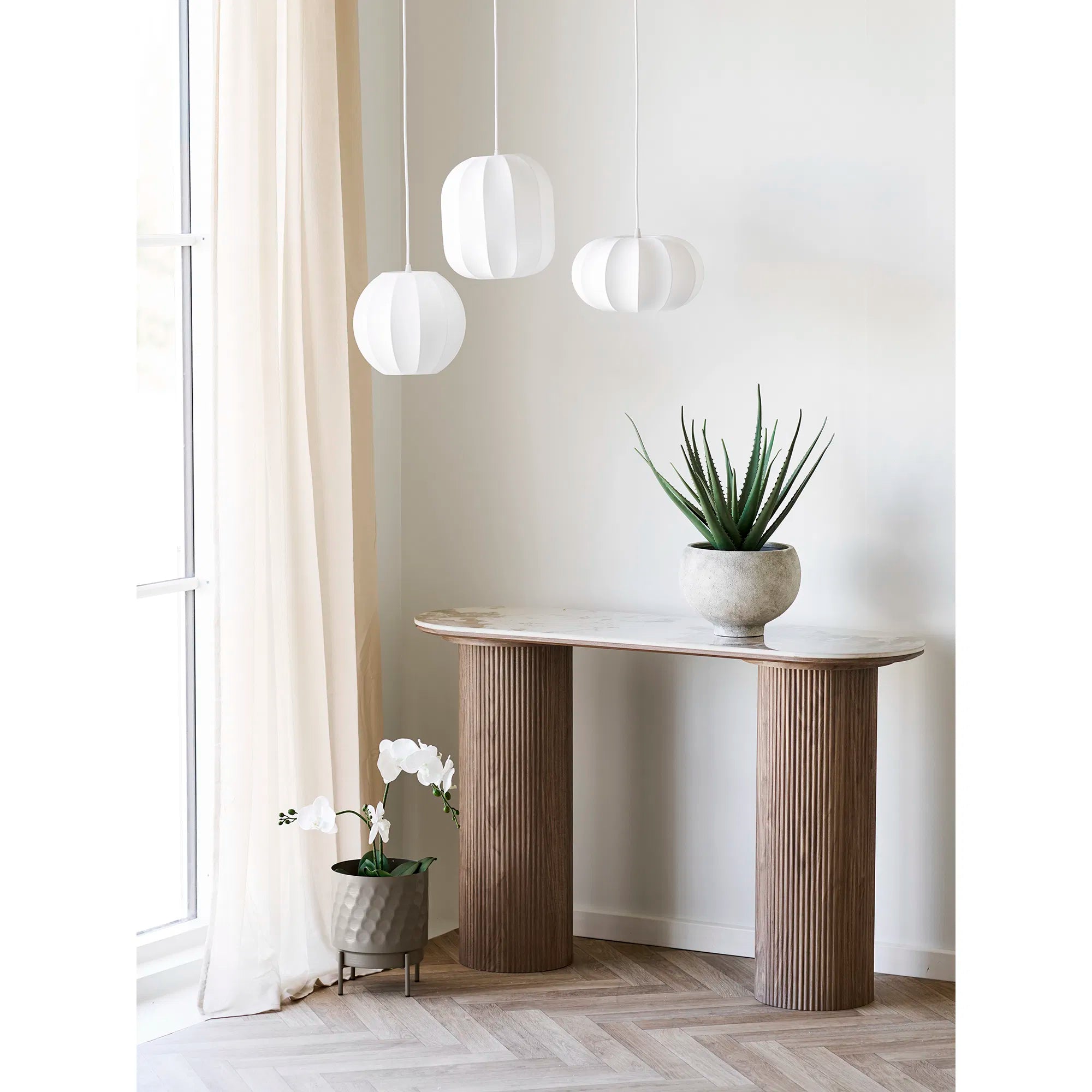 Bloempot „Ravira“ – staal in elegant bruin