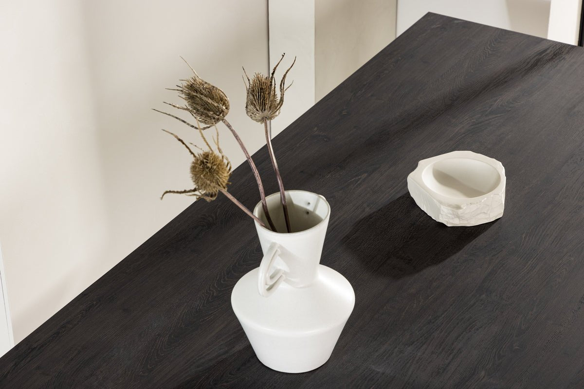 Eettafel Koru - met royaal tafelblad in eikenlook