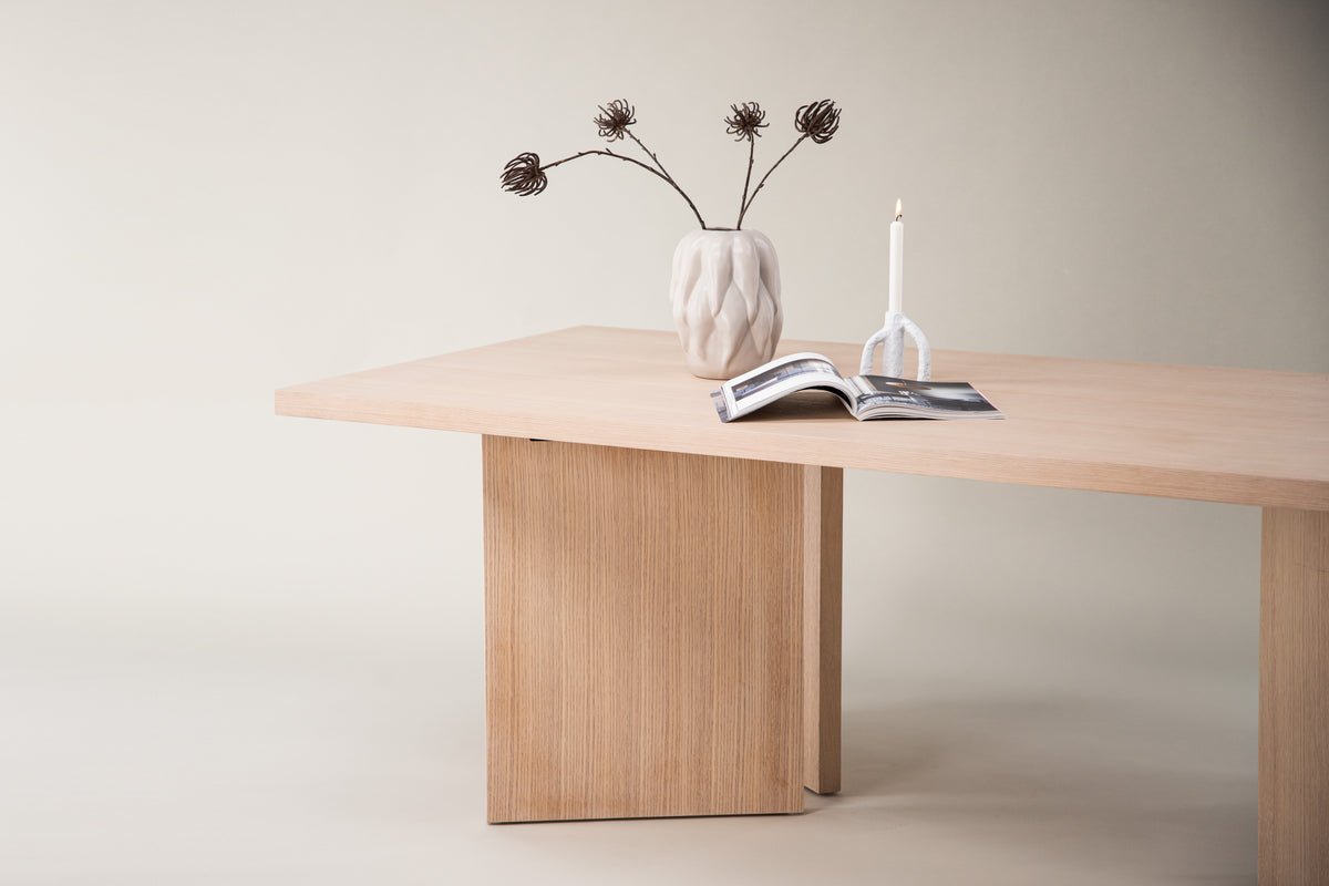 Eettafel Tasman - biedt volop ruimte voor gezamenlijke maaltijden