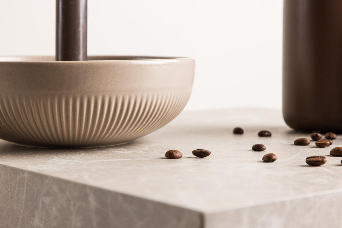 Kandelaar Milica - Ø18 cm van steengoed in Beige