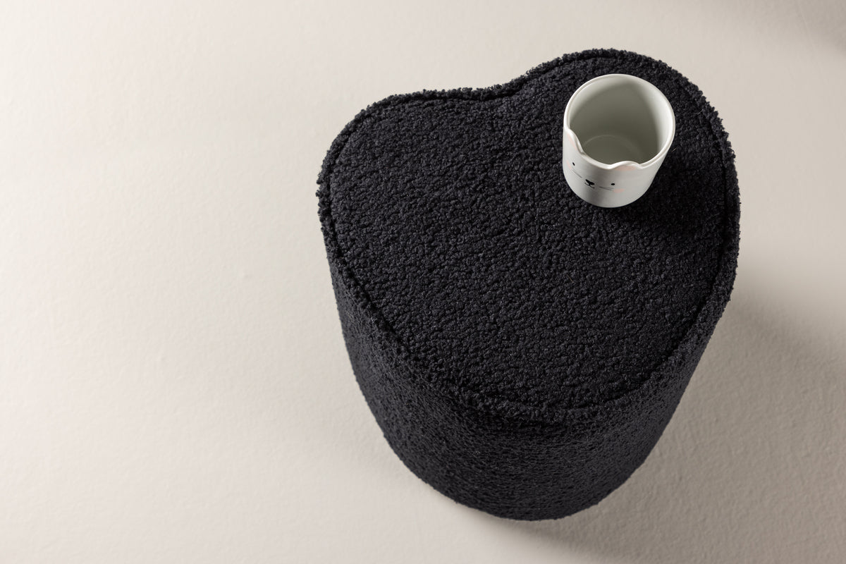 Kinderkruk Luma – Hartvormige kruk in Zwart