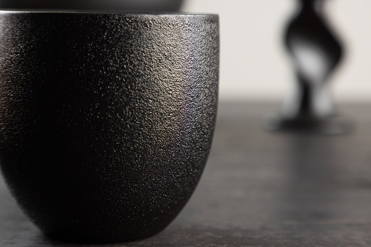 Koffiekopjes Black Swan II - set van 2 zonder handvat, van robuust keramiek