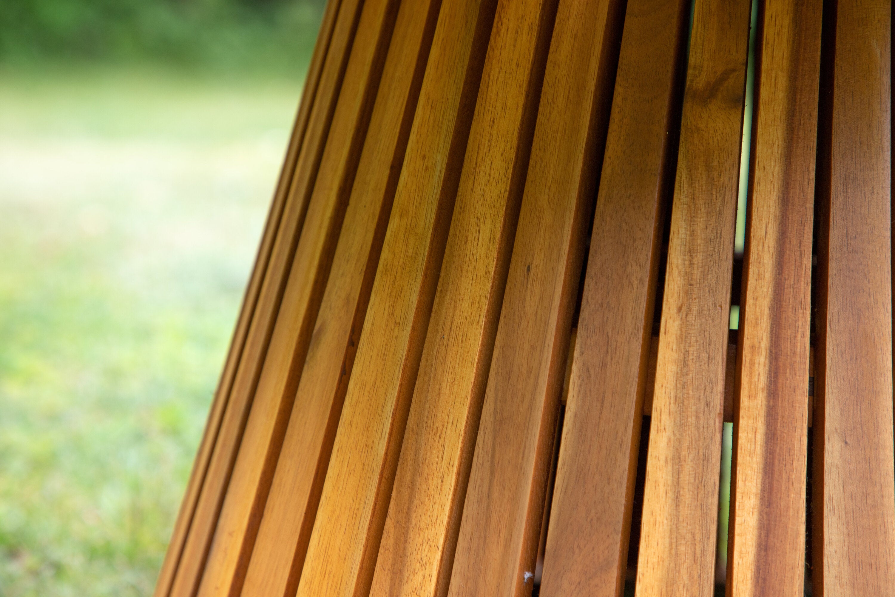 Tuintafel Hewa - Ronde bijzettafel van acaciahout