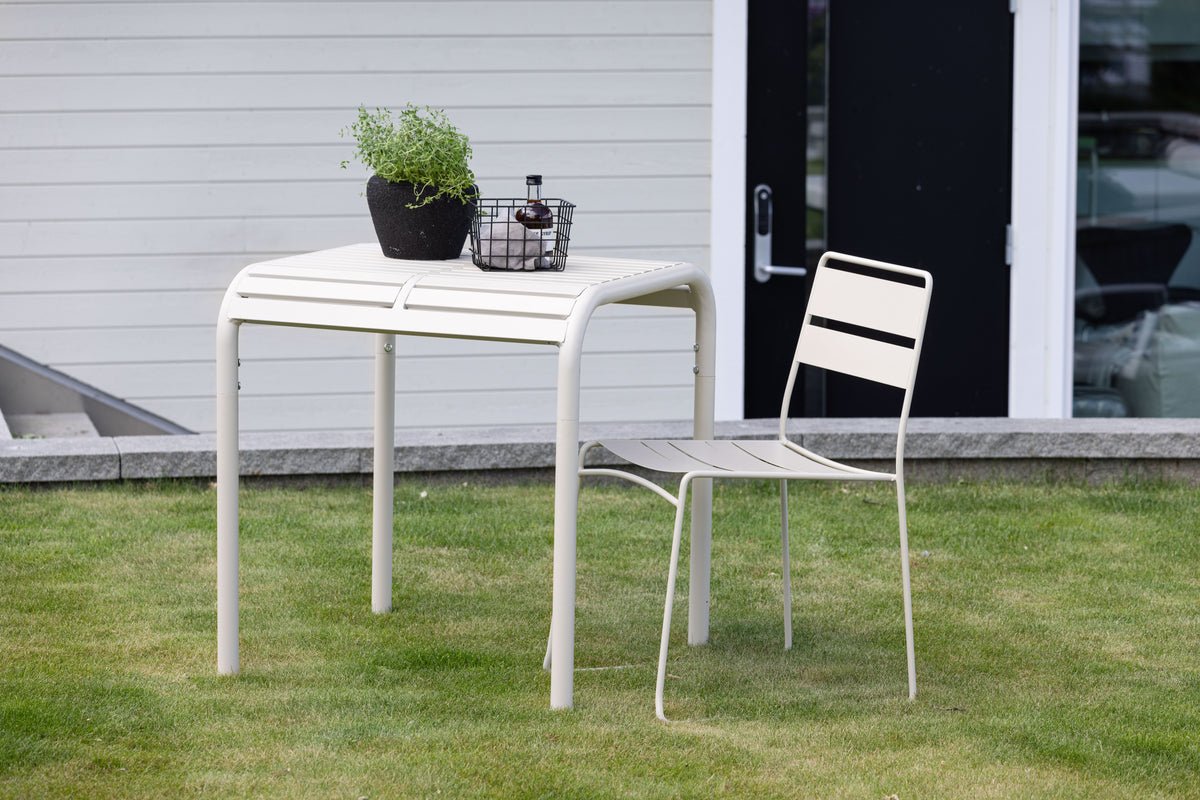 Tuin tafel Tehani - lichte, beige café tafel van aluminium
