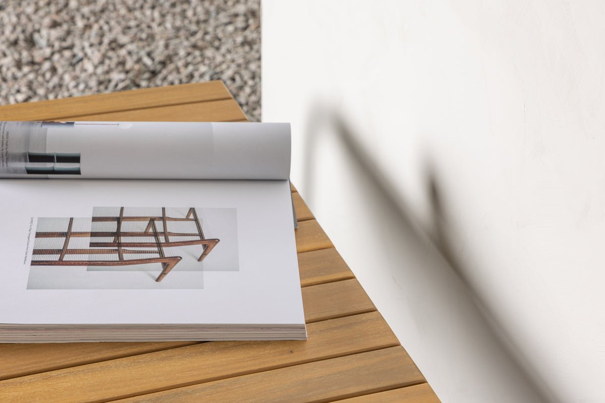 Tuinbank Benko - met geribbelde zitvlak van acaciahout