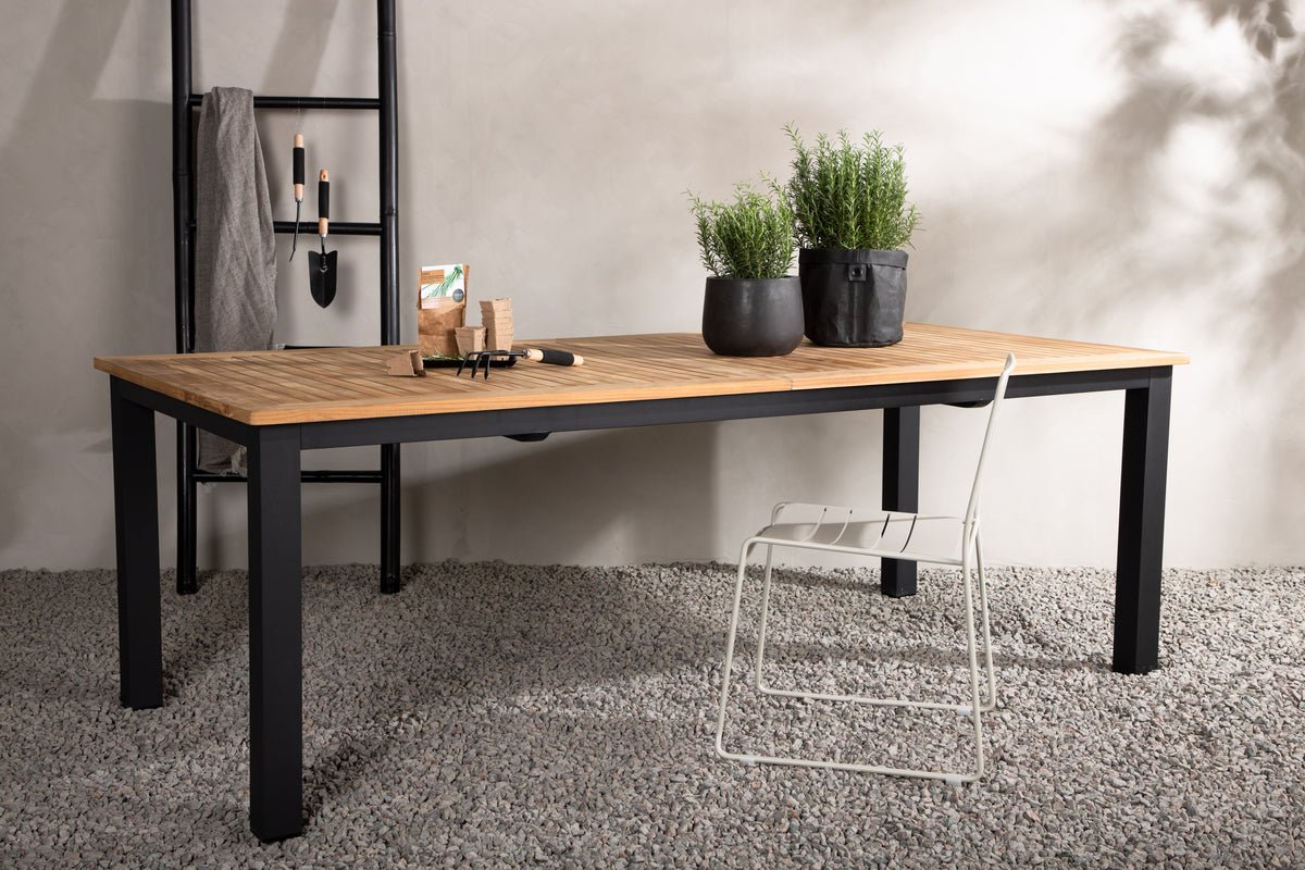 Tuin tafel Lunea - een uitschuifbare eettafel voor buiten